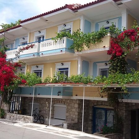 Paris Beach Hotel Ireo  Zewnętrze zdjęcie