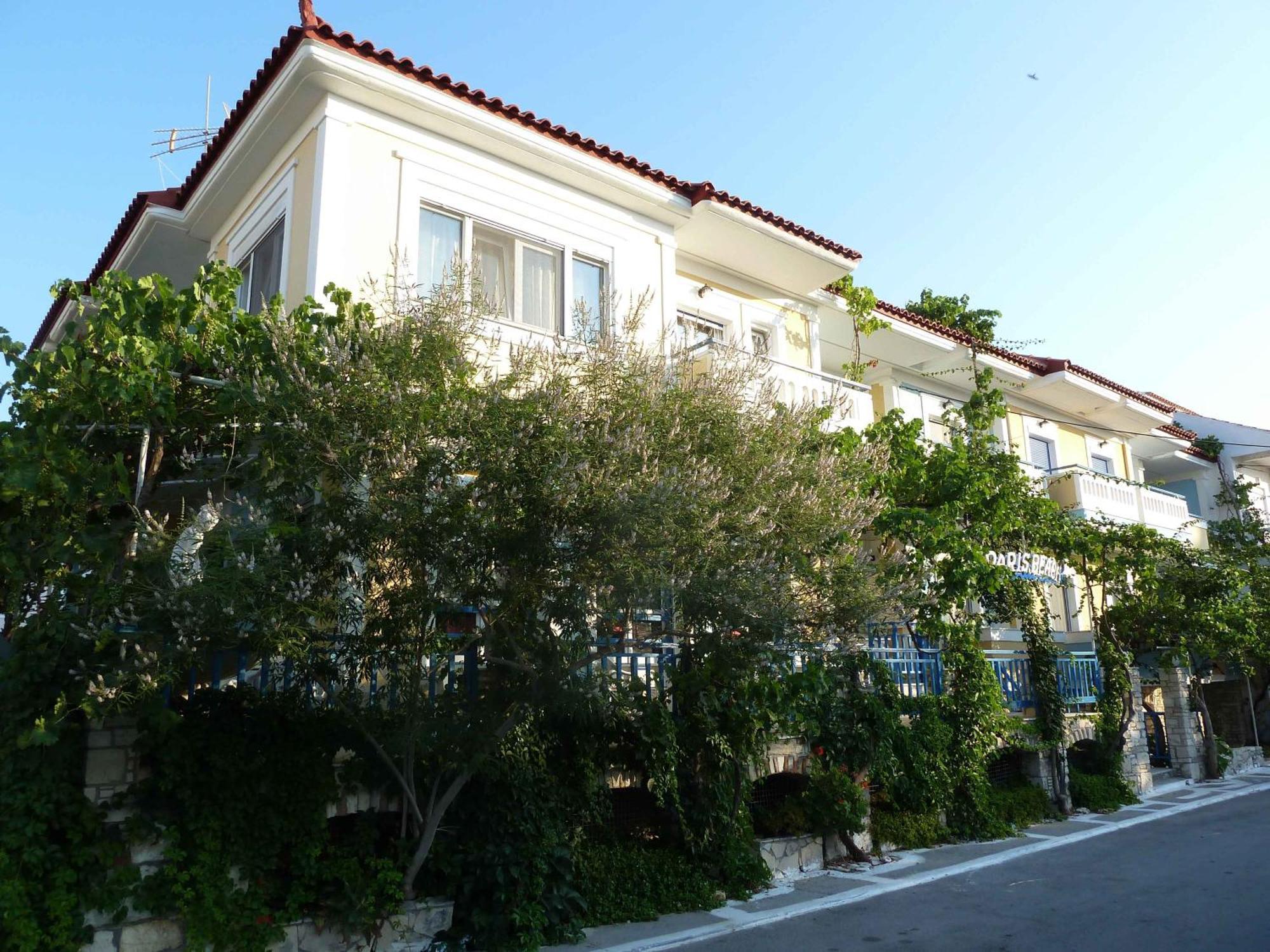 Paris Beach Hotel Ireo  Zewnętrze zdjęcie